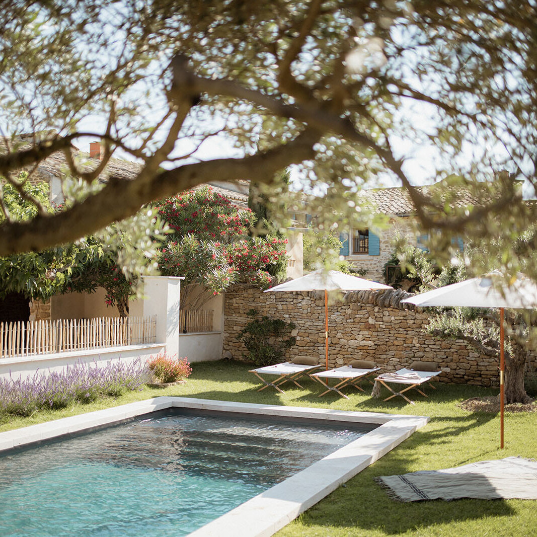 Maison B, mas provençal avec piscine